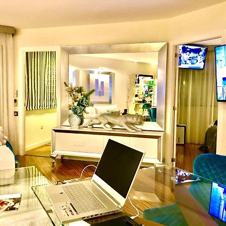 Luxury Apartament In Marina Benalmádena Buitenkant foto