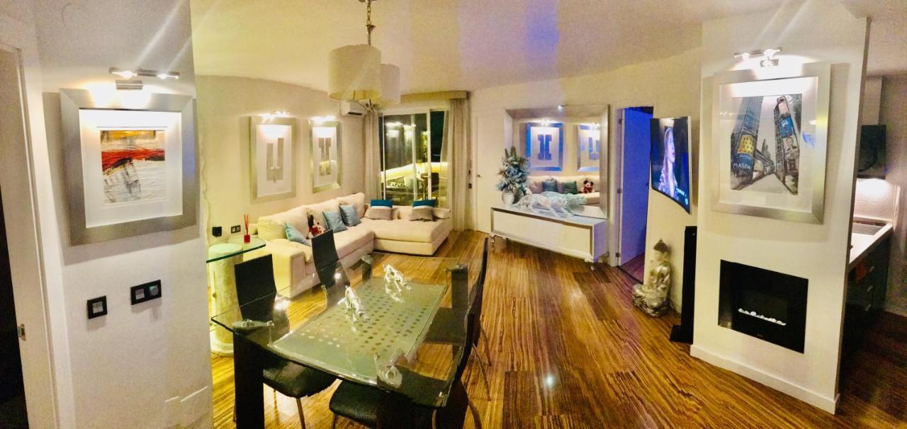 Luxury Apartament In Marina Benalmádena Buitenkant foto